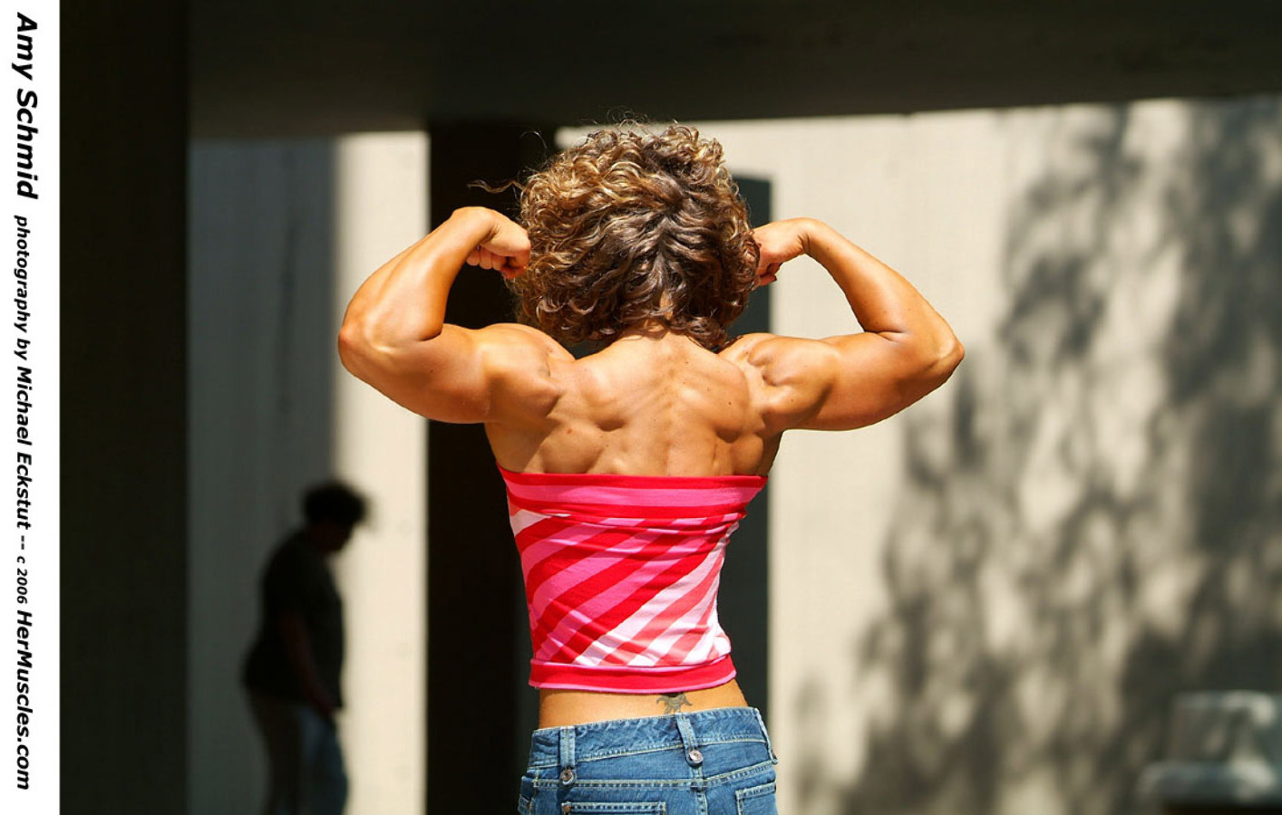 Female Muscle Videos and Photos - HerBiceps