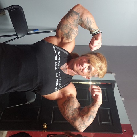 Brooke Diesel's profile at HerBicepsCam