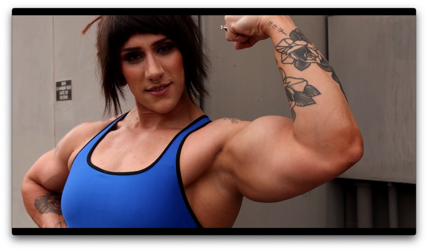 Female Muscle Videos and Photos - HerBiceps