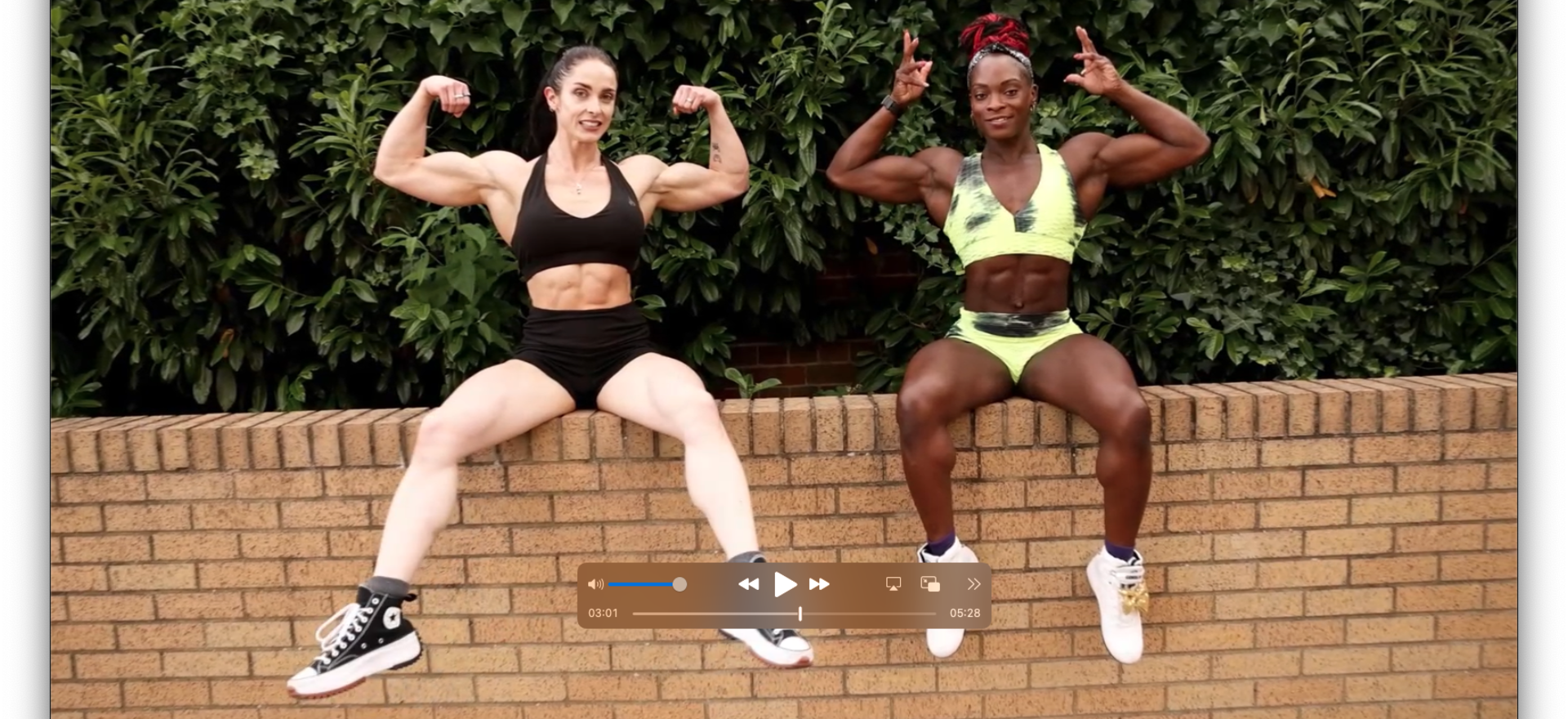 Female Muscle Videos and Photos - HerBiceps